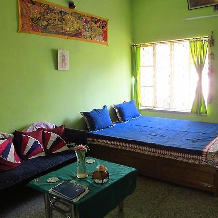 Pubali Homestay Болпур Экстерьер фото