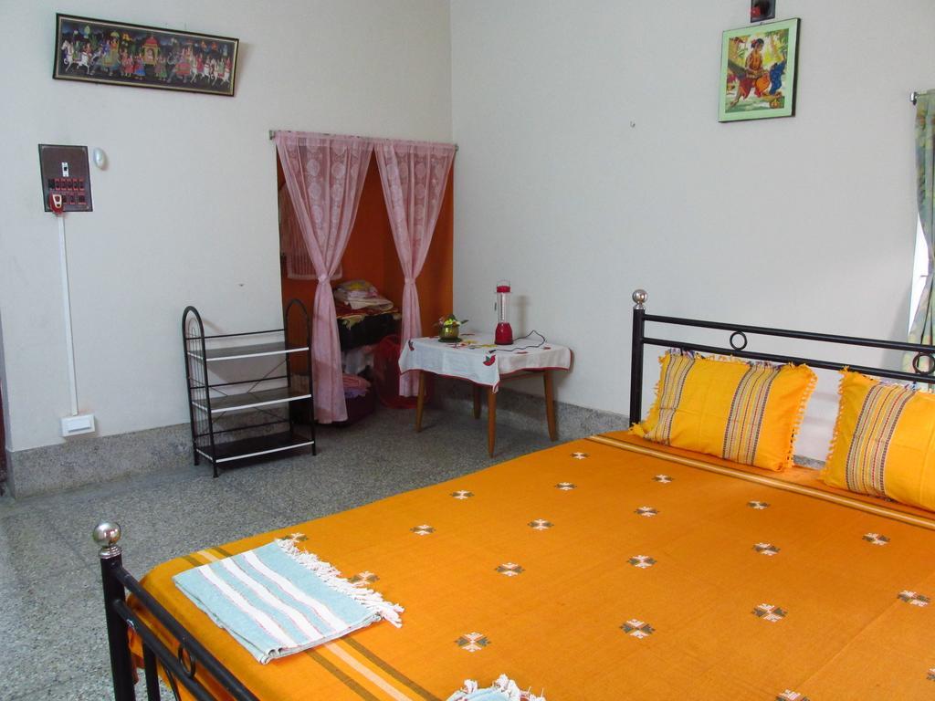 Pubali Homestay Болпур Экстерьер фото